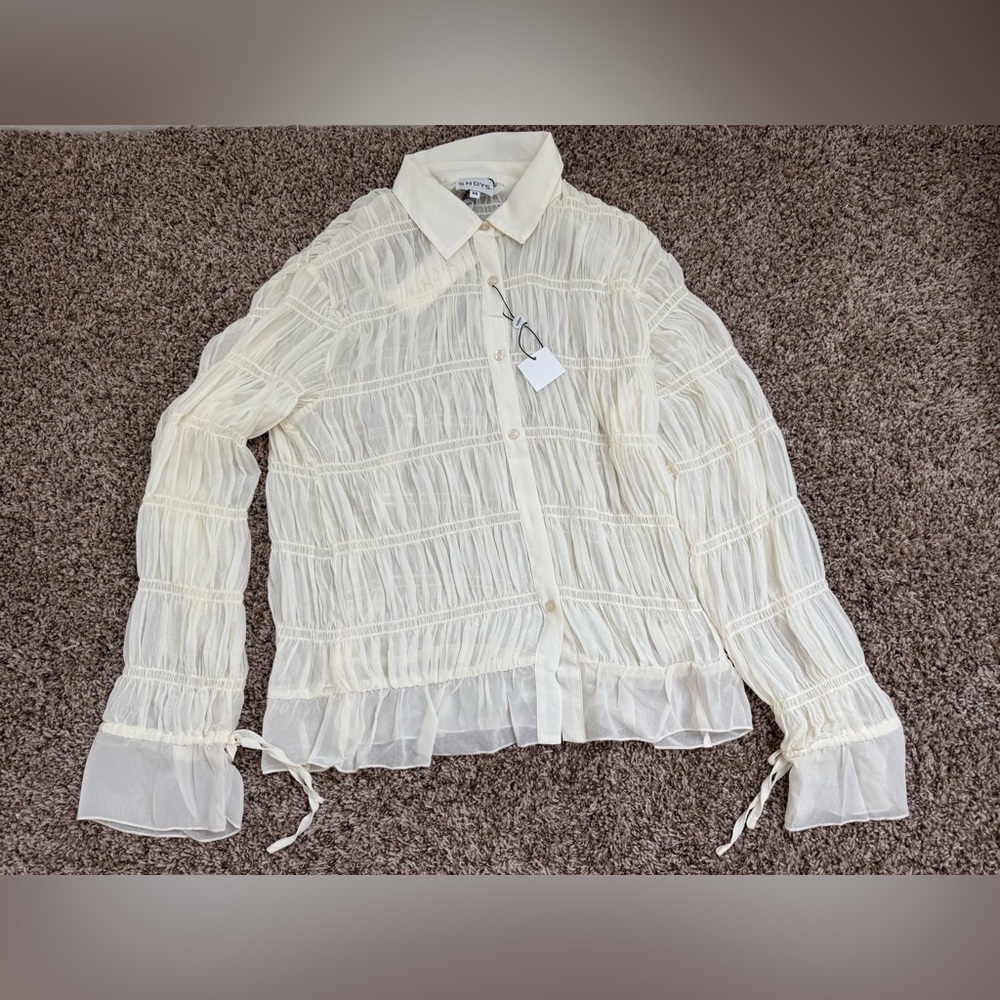 Elegant Cream Button-Up Women's Top